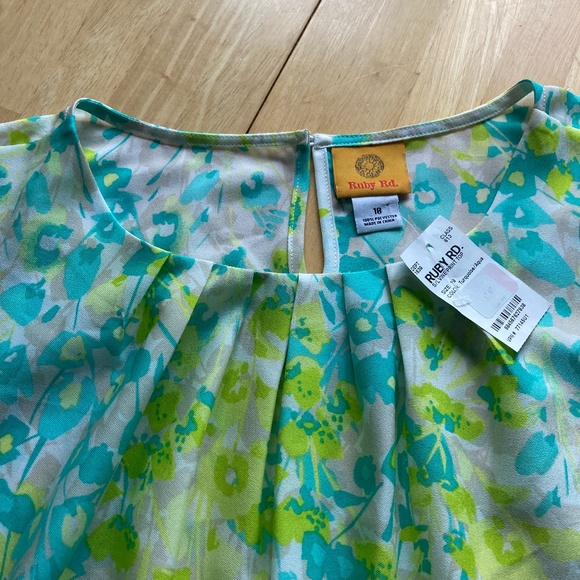 Lightweight sleeveless blouse Ruby Rd size 18 - Picture 3 of 5